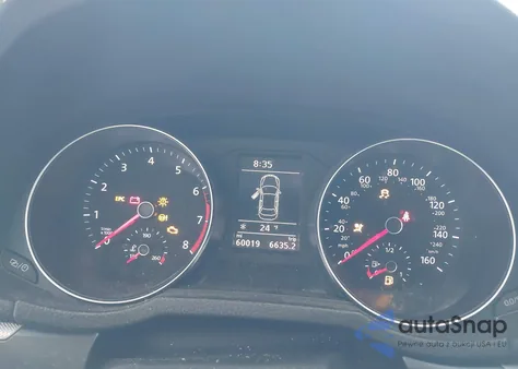 2017 Volkswagen Passat 1.8T R-Line z USA, uszkodzony, nr VIN 1VWDT7A39HC085132